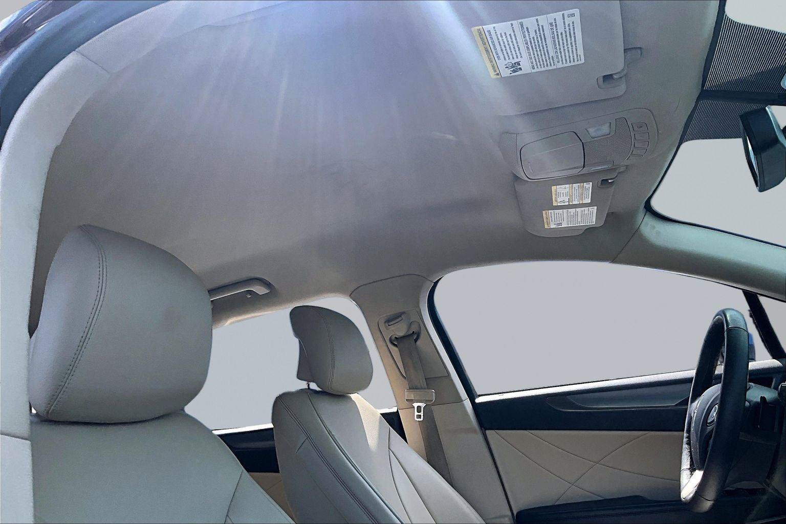 Used 2019 Lincoln MKC Premiere AWD/4WD image 28