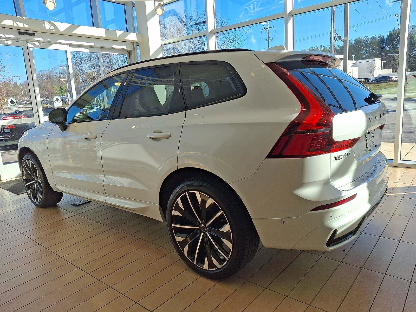 Certified 2026 Volvo XC60 B5 Ultra w/ Protection Package Premier image 5