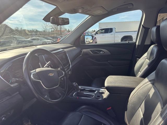 Used 2019 Chevrolet Traverse LT w/ LT Premium Package AWD/4WD image 11
