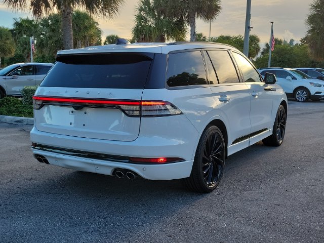 Certified 2025 Lincoln Aviator Reserve w/ Luxury Package RWD image 6