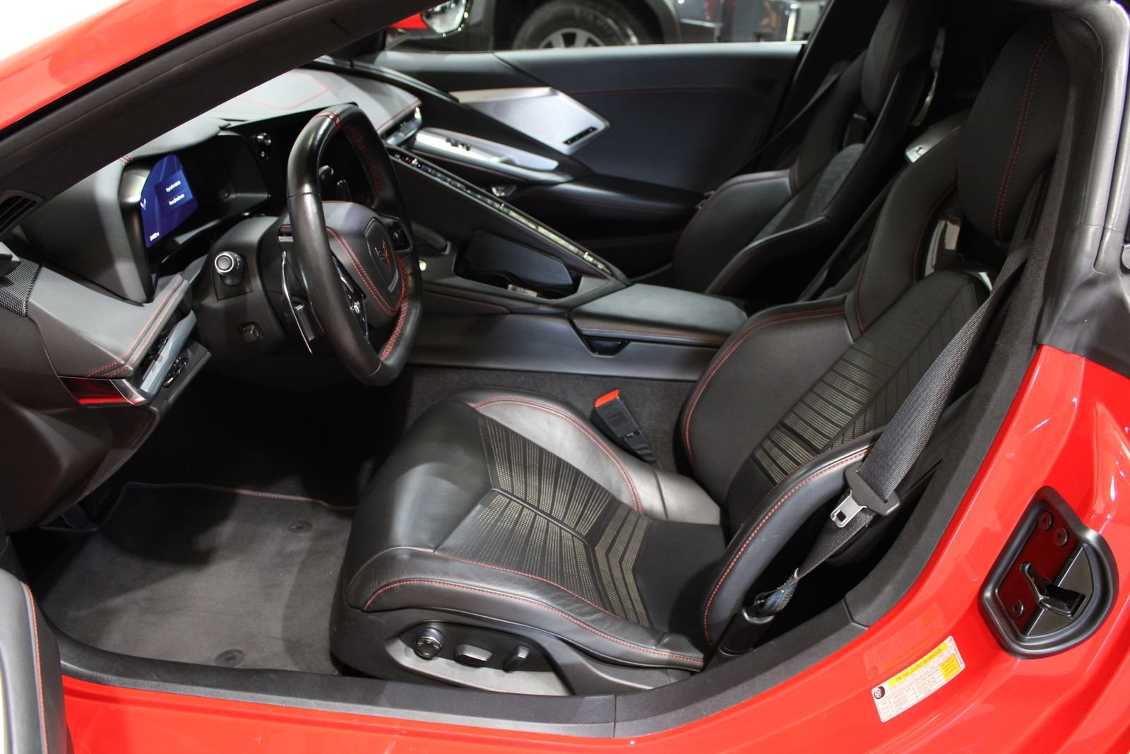 Used 2020 Chevrolet Corvette Stingray Premium Cpe w/ 3LT Preferred Equipment Group RWD image 21