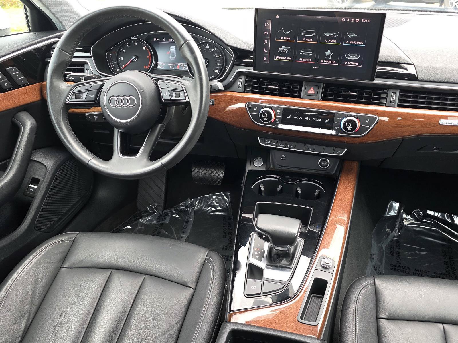 Used 2023 Audi A4 2.0T Premium w/ Convenience Package AWD/4WD image 10
