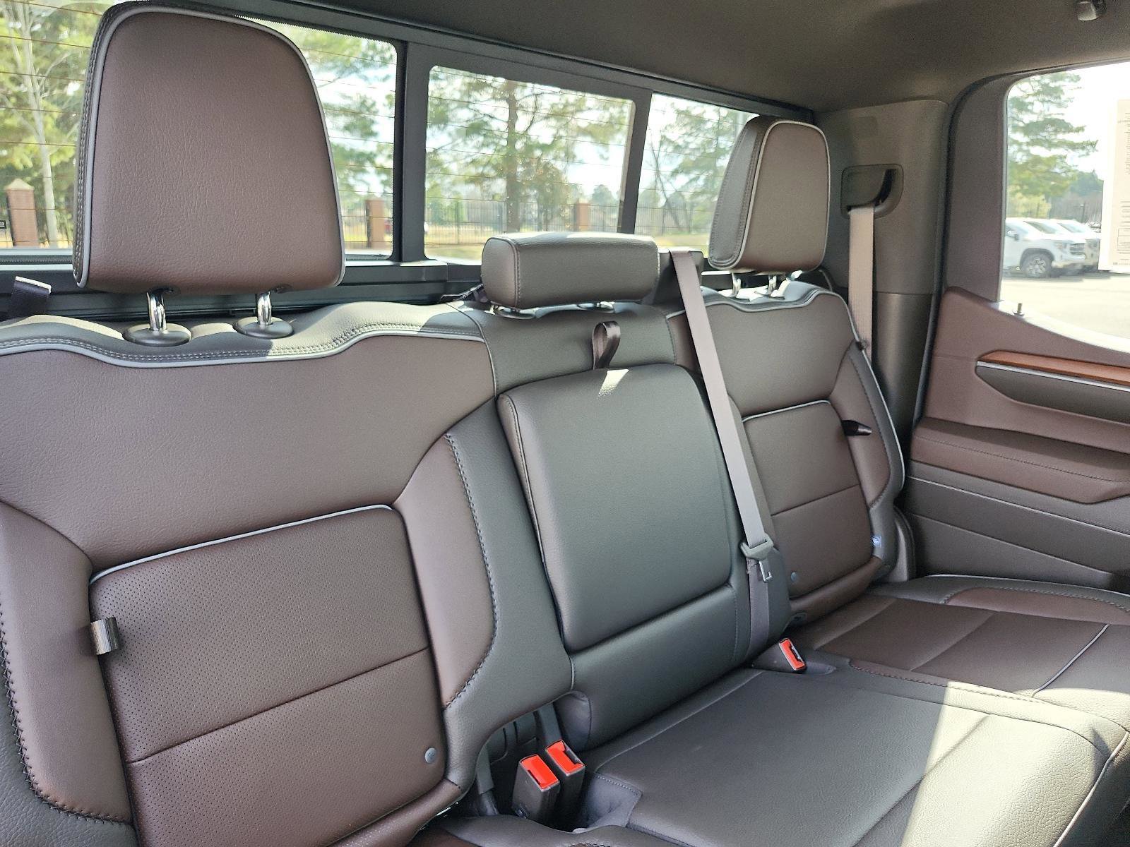 Certified 2025 GMC Sierra 1500 Denali w/ Denali Reserve Package image 11