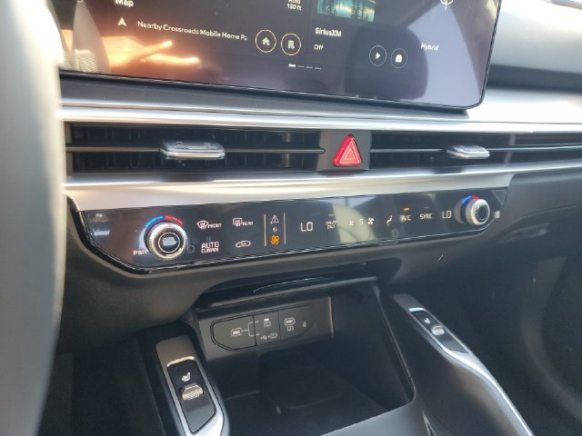 New 2026 Kia Sorento EX AWD/4WD image 32
