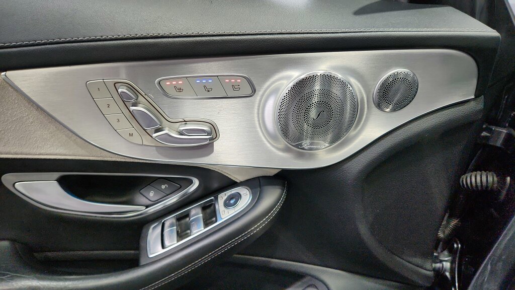 Used 2018 Mercedes-Benz C 63 AMG S w/ Multimedia Package image 30