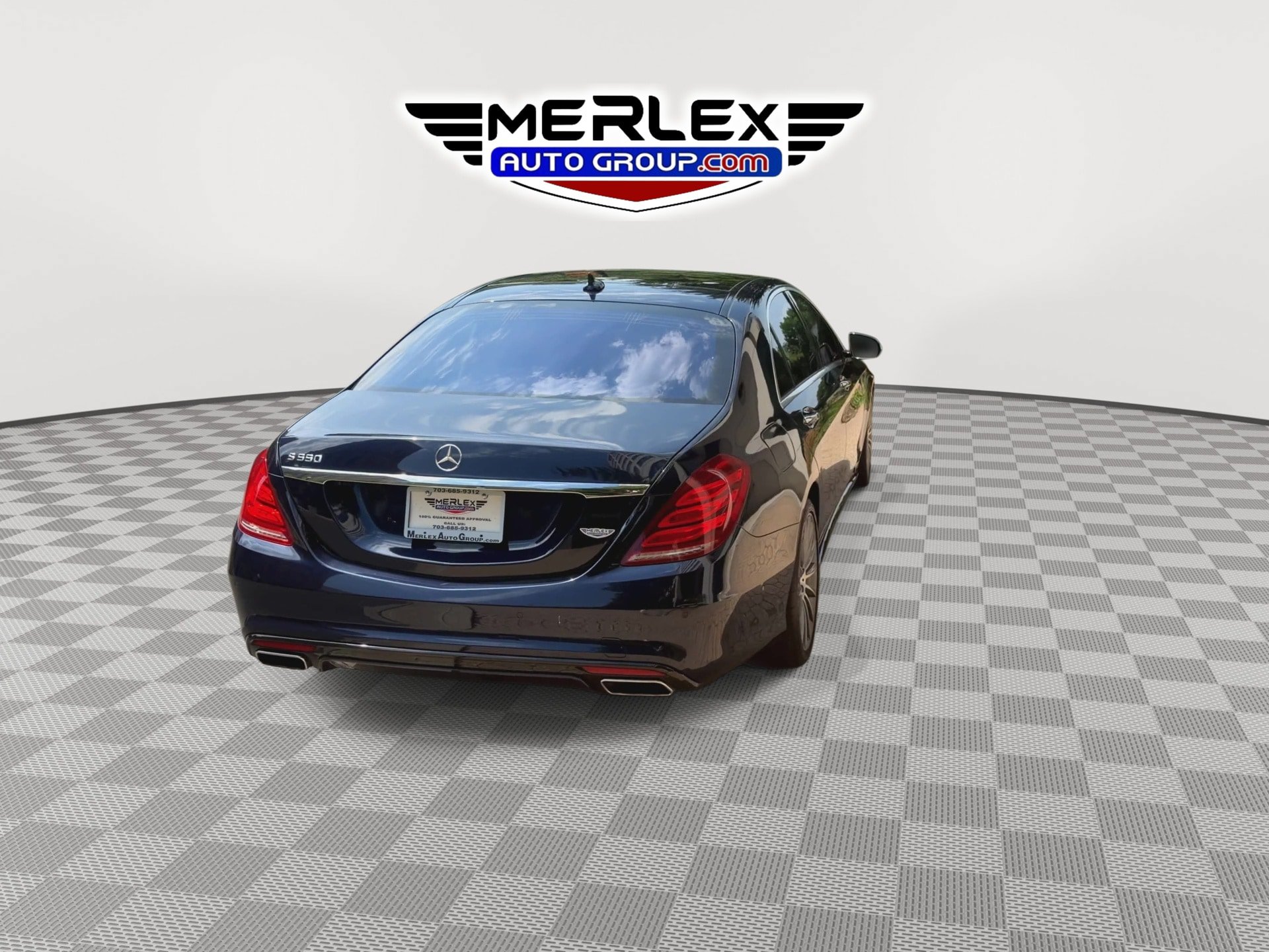 Used 2015 Mercedes-Benz S 550 Sedan w/ Sport Package image 7