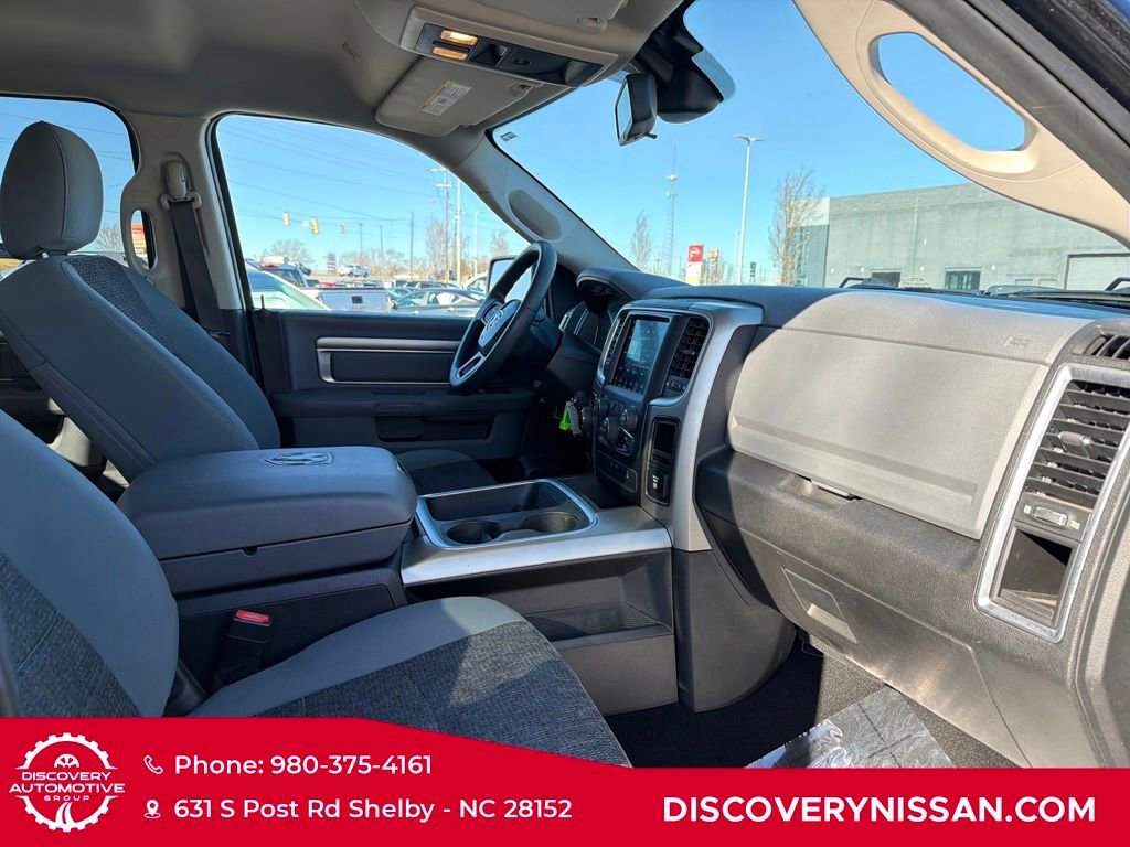 Used 2019 RAM 1500 Classic Warlock image 36