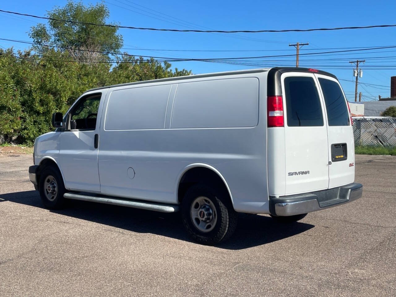 Used 2019 GMC Savana 2500 w/ Driver Convenience Package RWD image 5