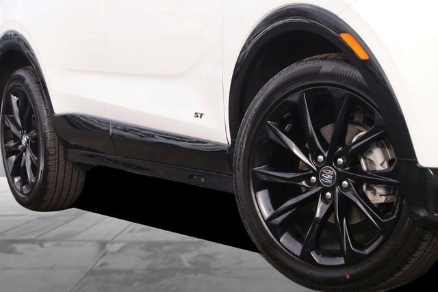 Used 2025 Buick Encore GX Sport Touring w/ Experience Buick Package image 3