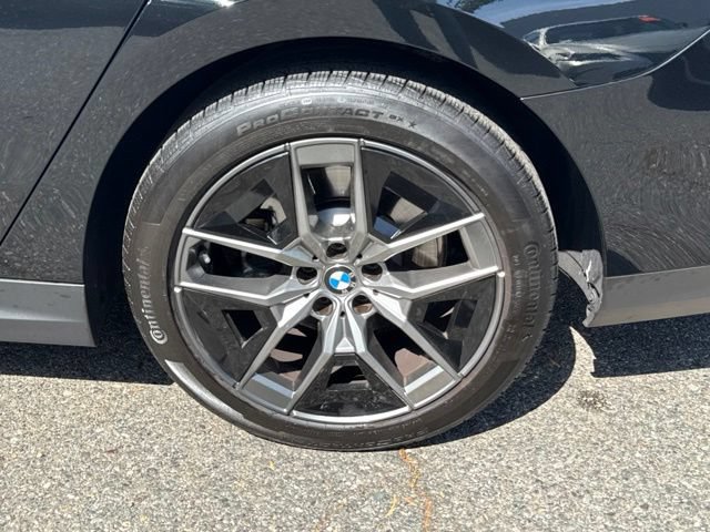 Used 2026 BMW 530i w/ Premium Package RWD image 14