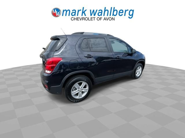 Certified 2022 Chevrolet Trax LT w/ LT Convenience Package AWD/4WD image 8