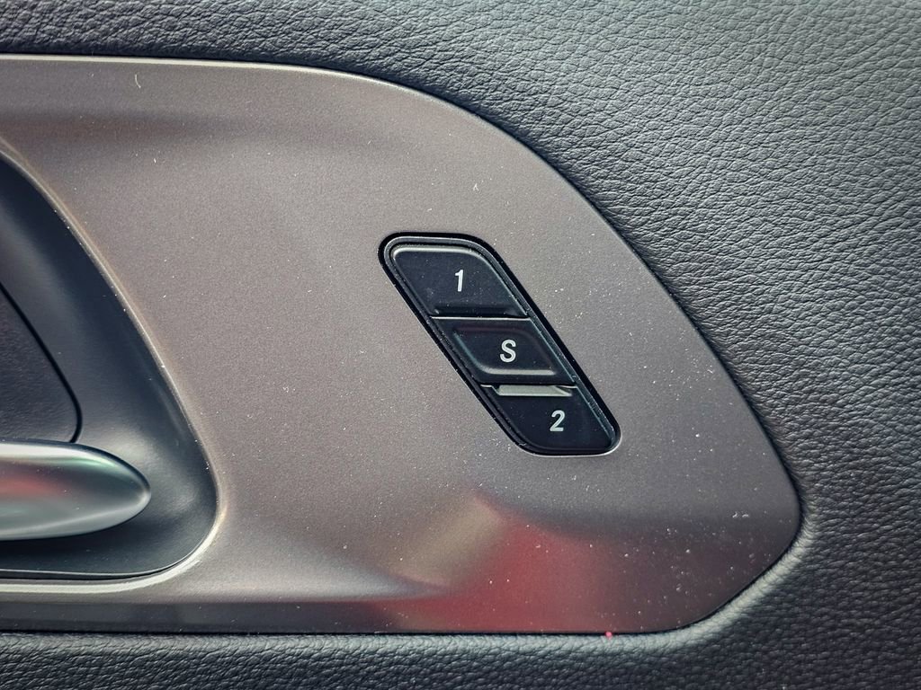 New 2026 Chrysler Pacifica Select image 11