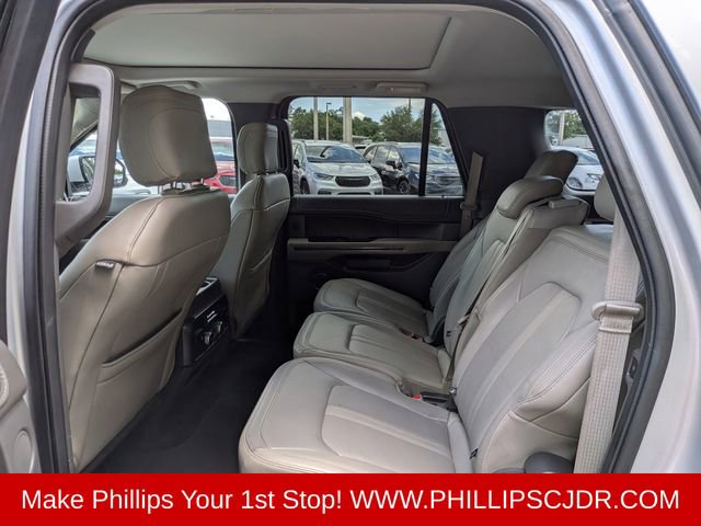 Used 2018 Ford Expedition Max Limited w/ Equipment Group 301A AWD/4WD image 13