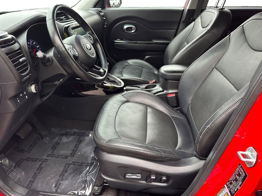 Used 2016 Kia Soul ! w/ Premium Package FWD image 9
