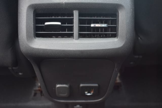 Used 2018 Chevrolet Equinox LT w/ Sun & Infotainment Package FWD image 34