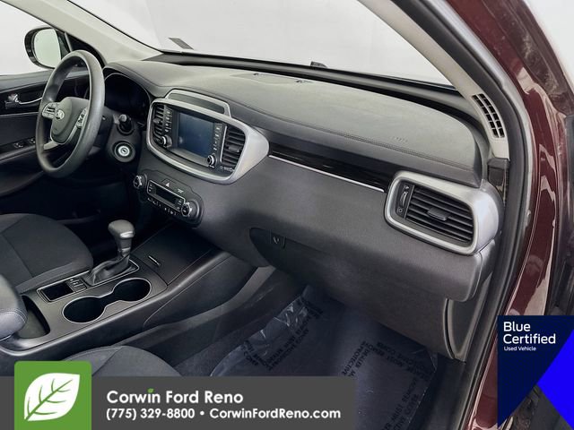 Used 2019 Kia Sorento LX image 29