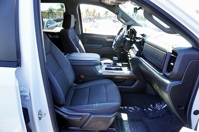 Used 2024 Chevrolet Silverado 1500 RST w/ All Star Edition Plus RWD image 17