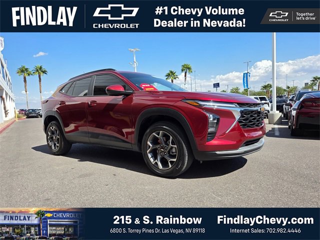 Certified 2025 Chevrolet Trax LT w/ Driver Confidence Package