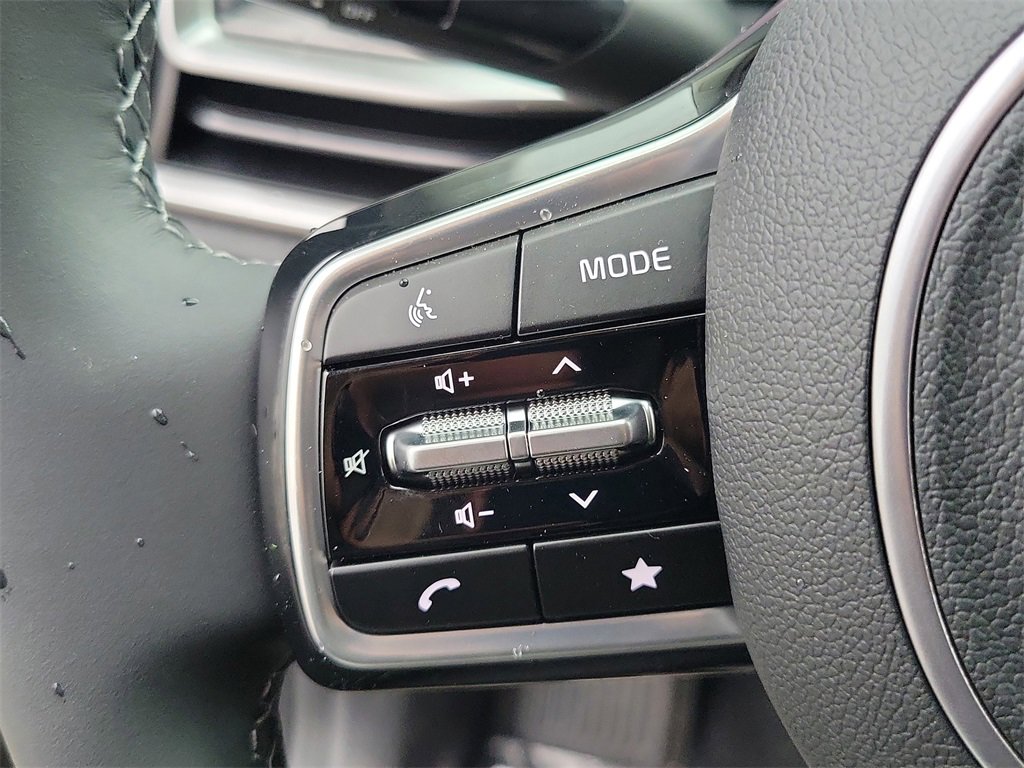 New 2025 Kia Sorento EX w/ Panoramic Sunroof Package image 10