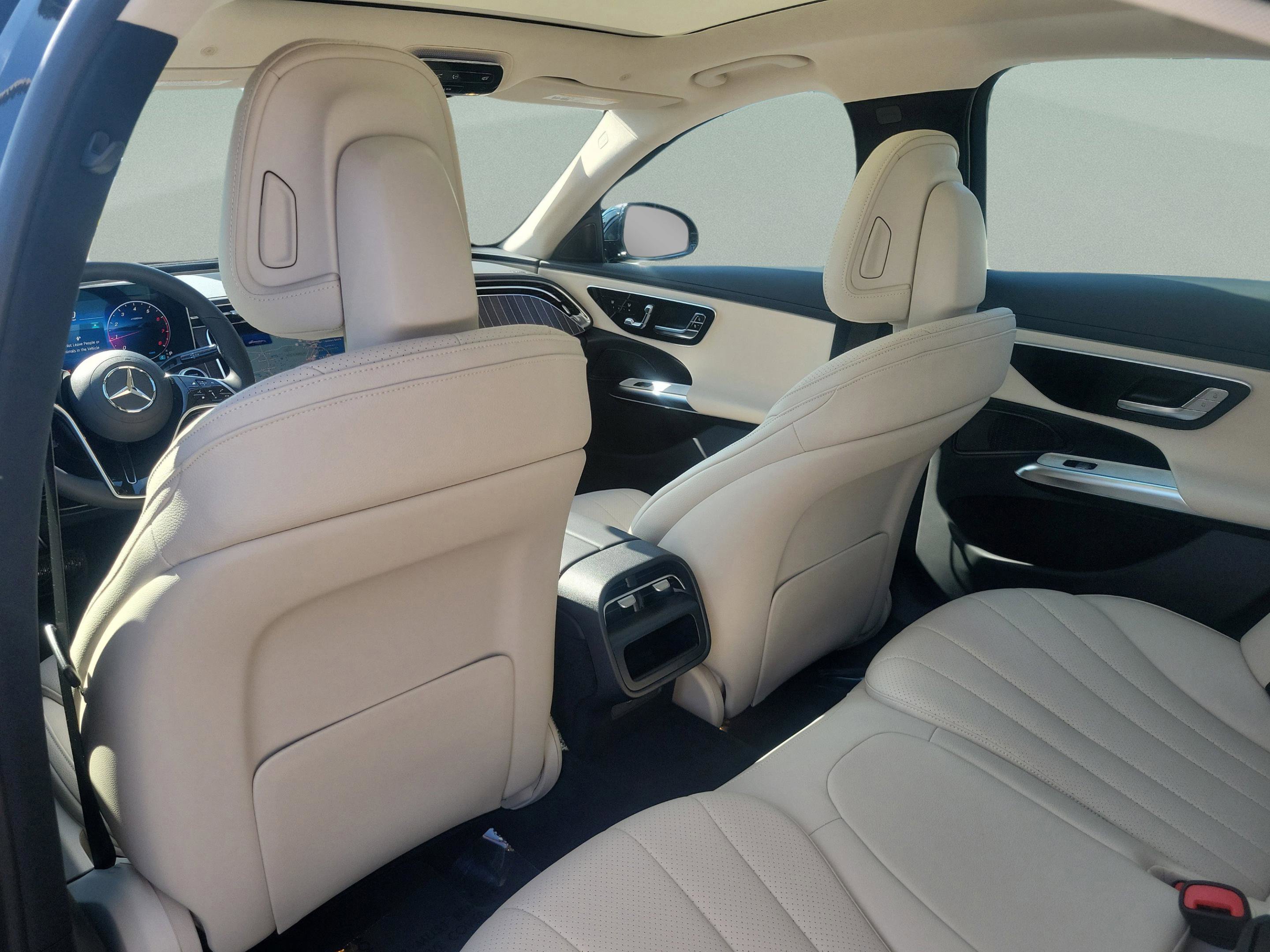 New 2026 Mercedes-Benz E 350 Sedan image 10