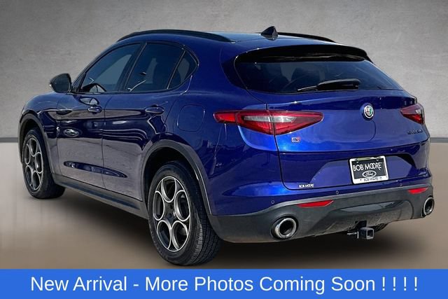 Used 2021 Alfa Romeo Stelvio Sprint w/ Nero Edizione AWD/4WD image 9