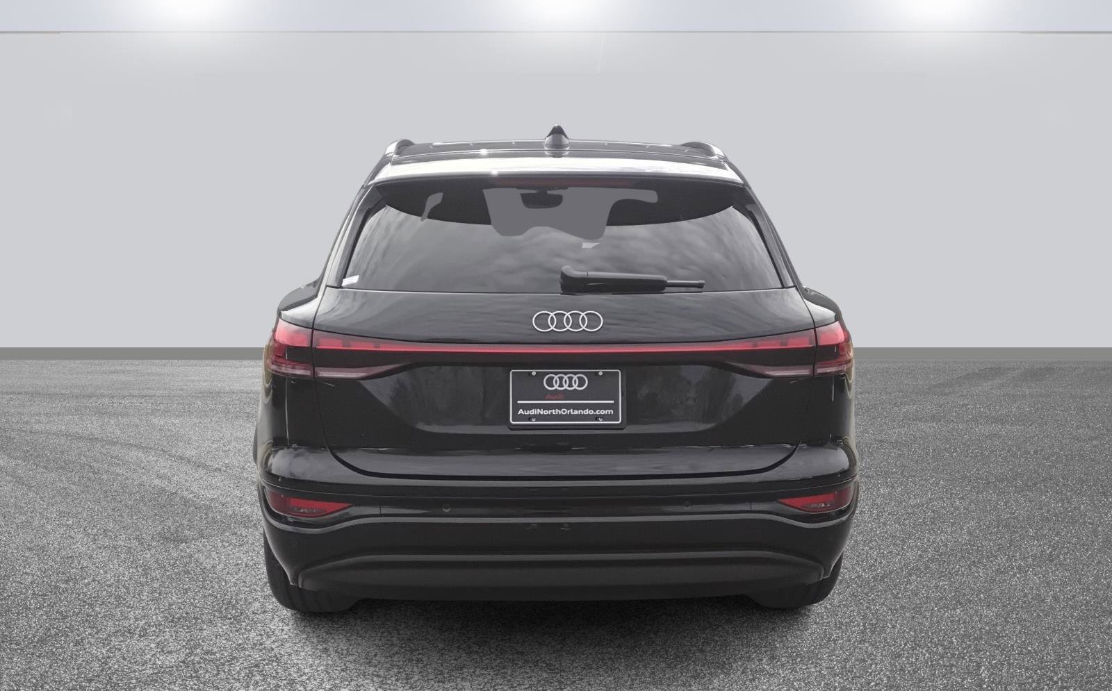 Certified 2025 Audi Q6 e-tron Premium Plus image 4