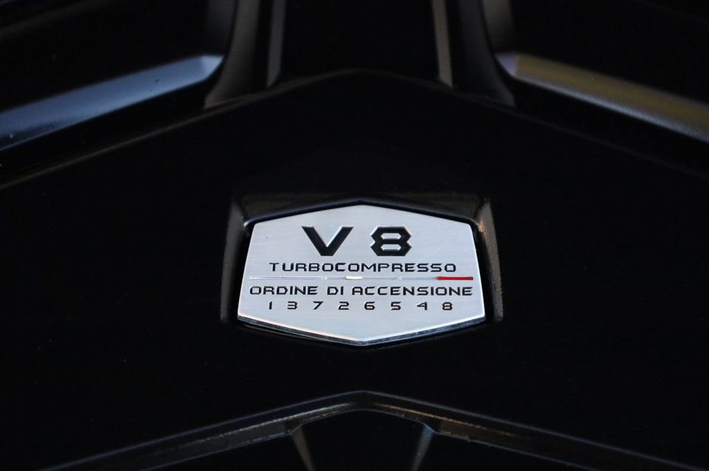 Used 2019 Lamborghini Urus image 11