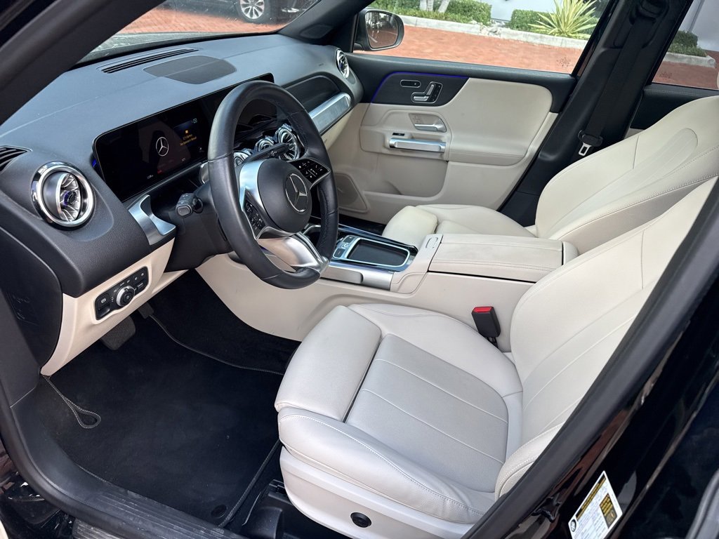 Certified 2024 Mercedes-Benz GLB 250 4MATIC image 5