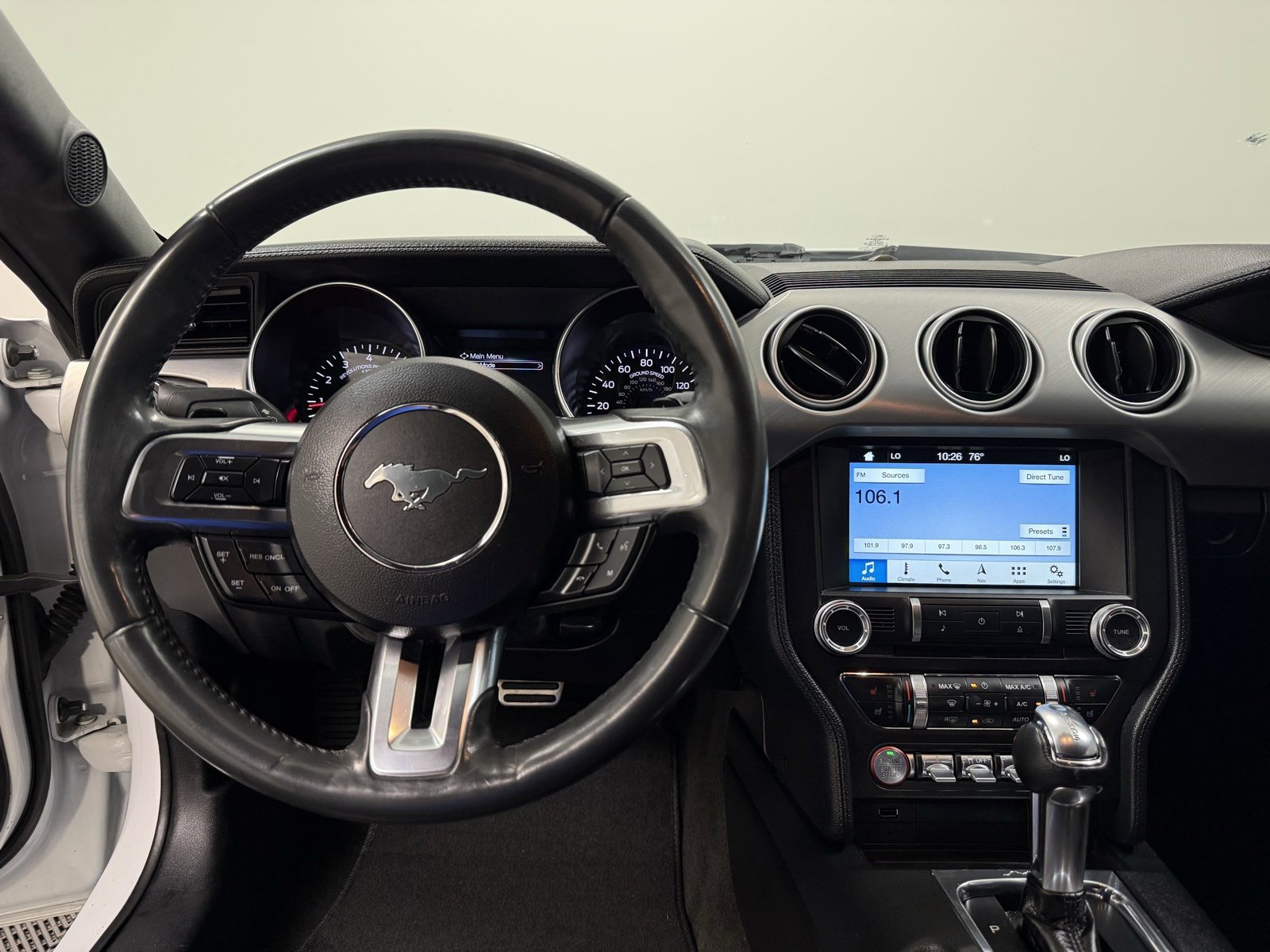 Used 2018 Ford Mustang Premium image 19