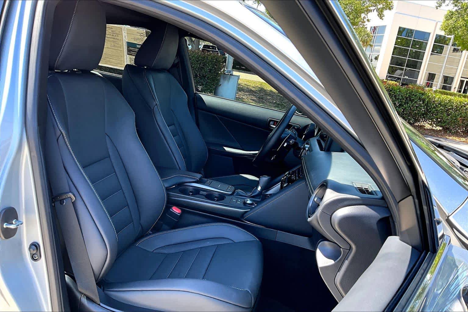 Used 2023 Lexus IS 350 F Sport w/ Navigation Package RWD image 9