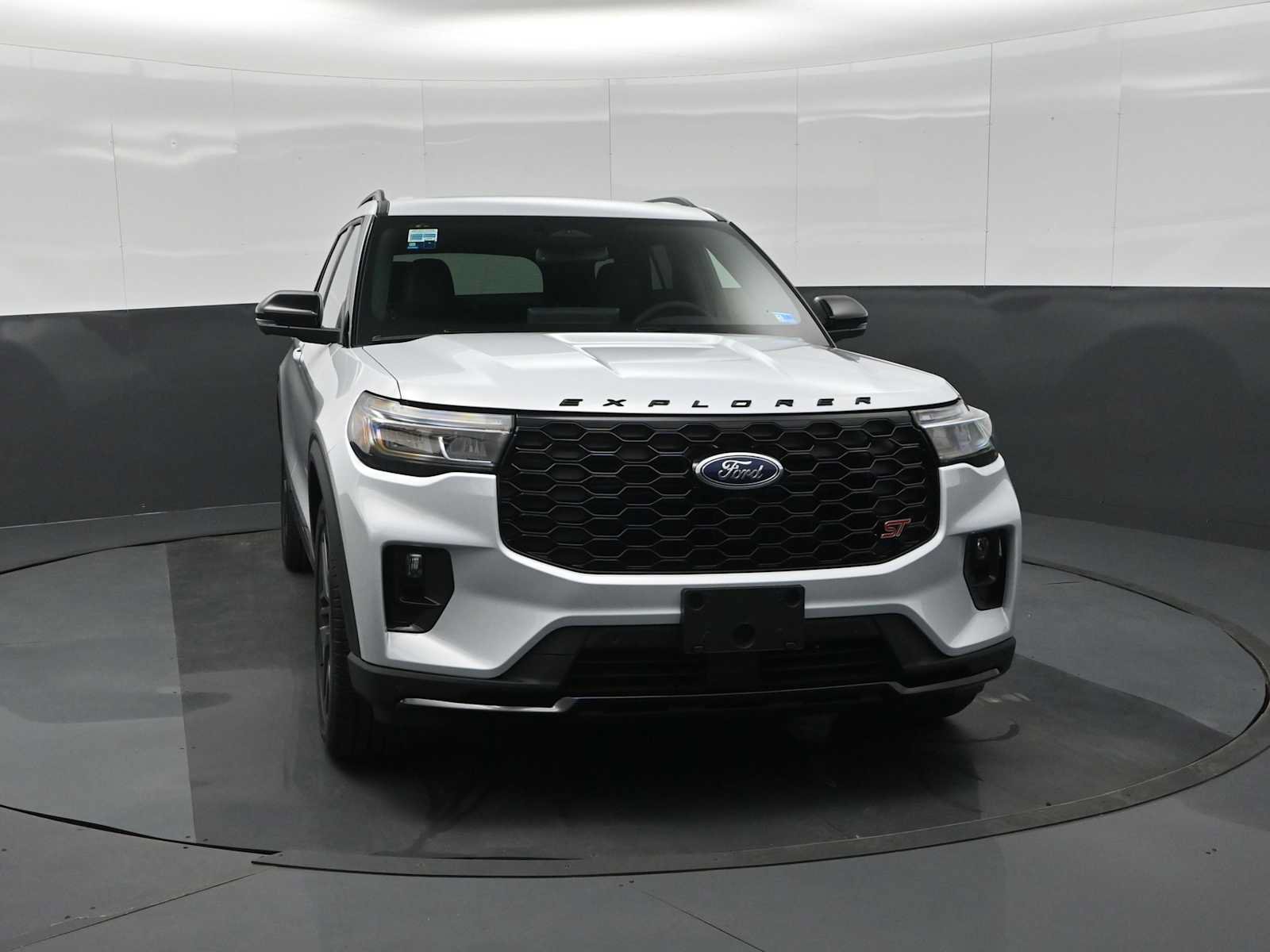 New 2026 Ford Explorer ST w/ Sun And Sound Package AWD/4WD image 3