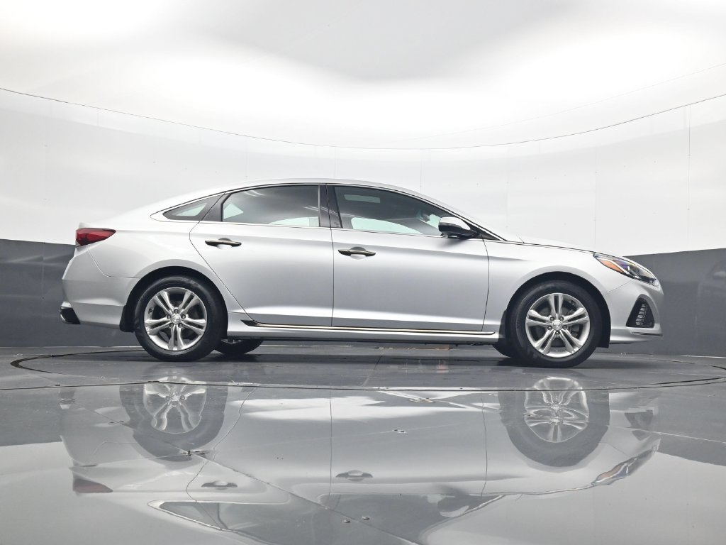 Used 2018 Hyundai Sonata Sport FWD image 25