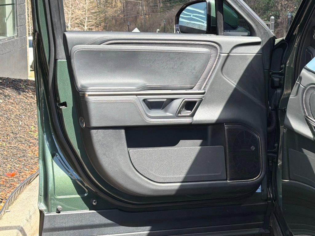 Used 2024 Rivian R1T Adventure image 28