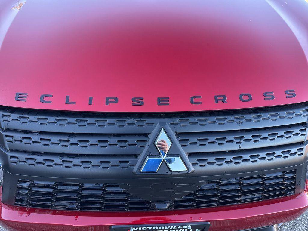 New 2026 Mitsubishi Eclipse Cross LE AWD/4WD image 9