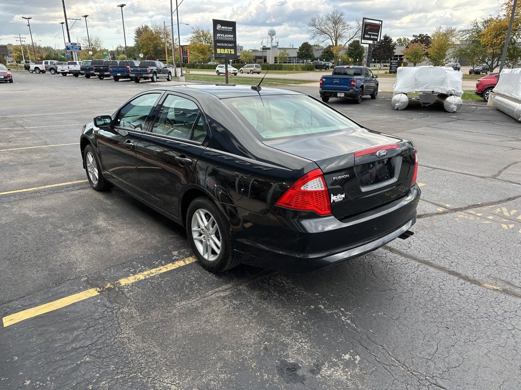 Used 2012 Ford Fusion S image 4