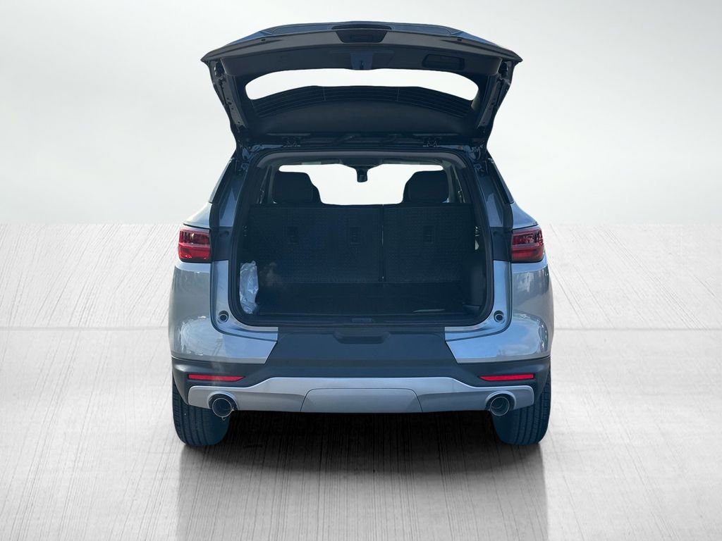 New 2026 Chevrolet Blazer LT w/ Midnight/Sport Edition image 10