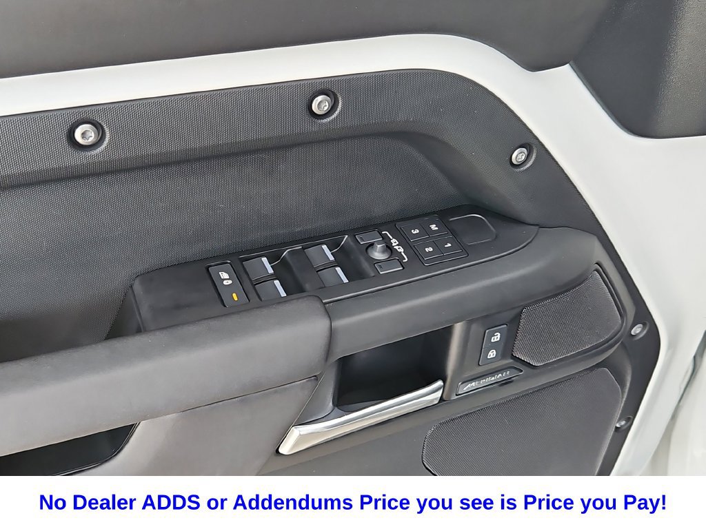 Used 2025 Land Rover Defender 110 S AWD/4WD image 20