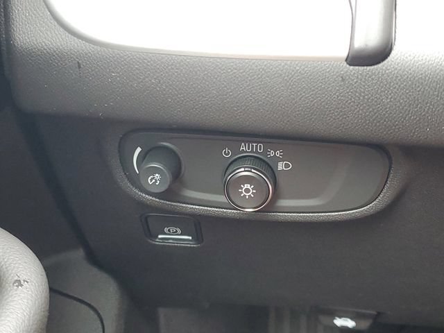 Certified 2024 GMC Terrain SLE w/ Driver Convenience Package FWD image 18