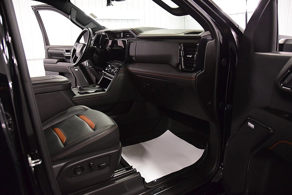 Used 2024 GMC Sierra 2500 AT4 w/ AT4 Premium Plus Package image 31