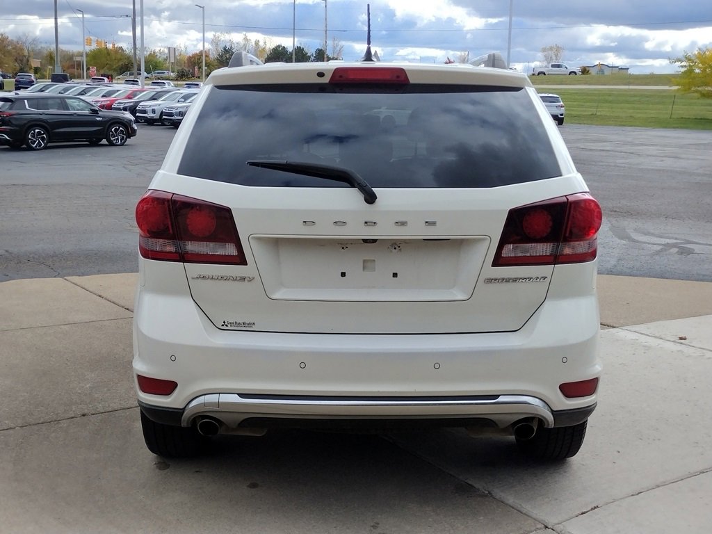 Used 2014 Dodge Journey Crossroad w/ Popular Equipment Group image 16