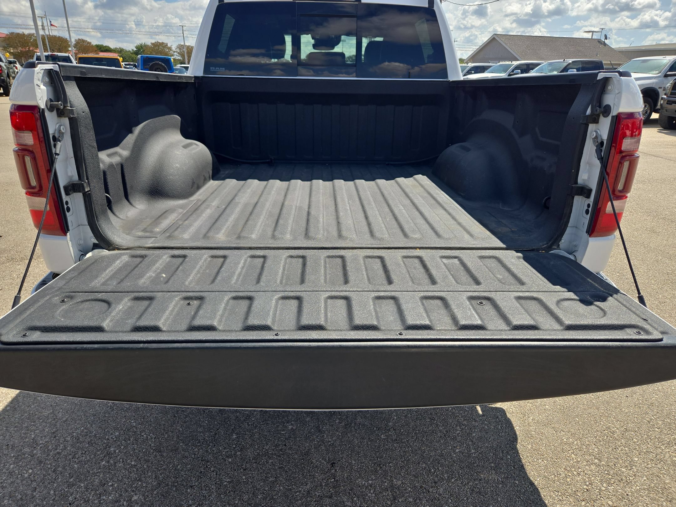 Used 2020 RAM 1500 Limited AWD/4WD image 24