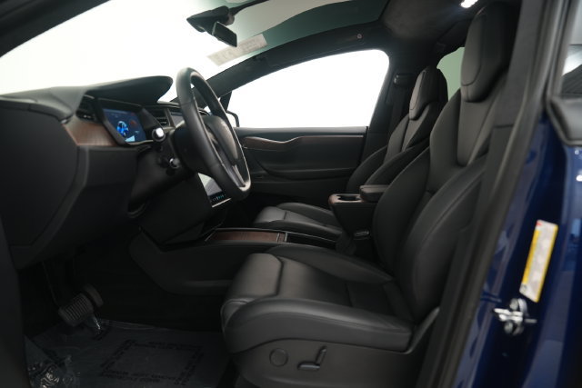 Used 2018 Tesla Model X 75D AWD/4WD image 25