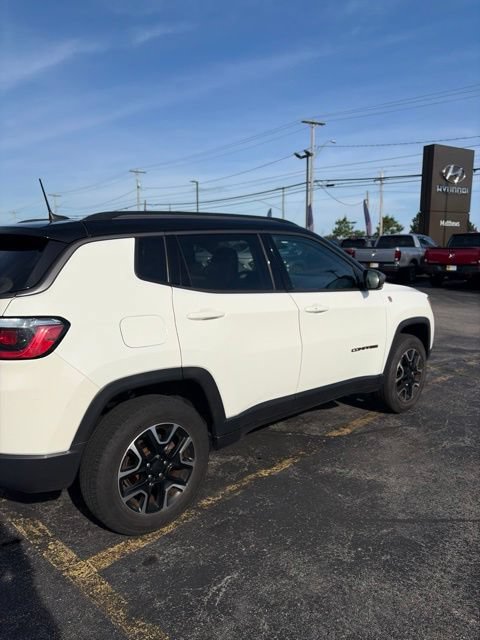 Used 2020 Jeep Compass Trailhawk AWD/4WD image 9