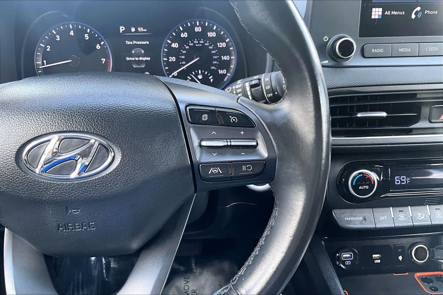 Used 2022 Hyundai Kona SEL w/ Convenience Package FWD image 25