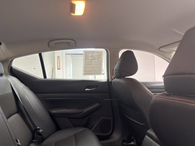 Used 2019 Nissan Altima 2.5 SR image 12