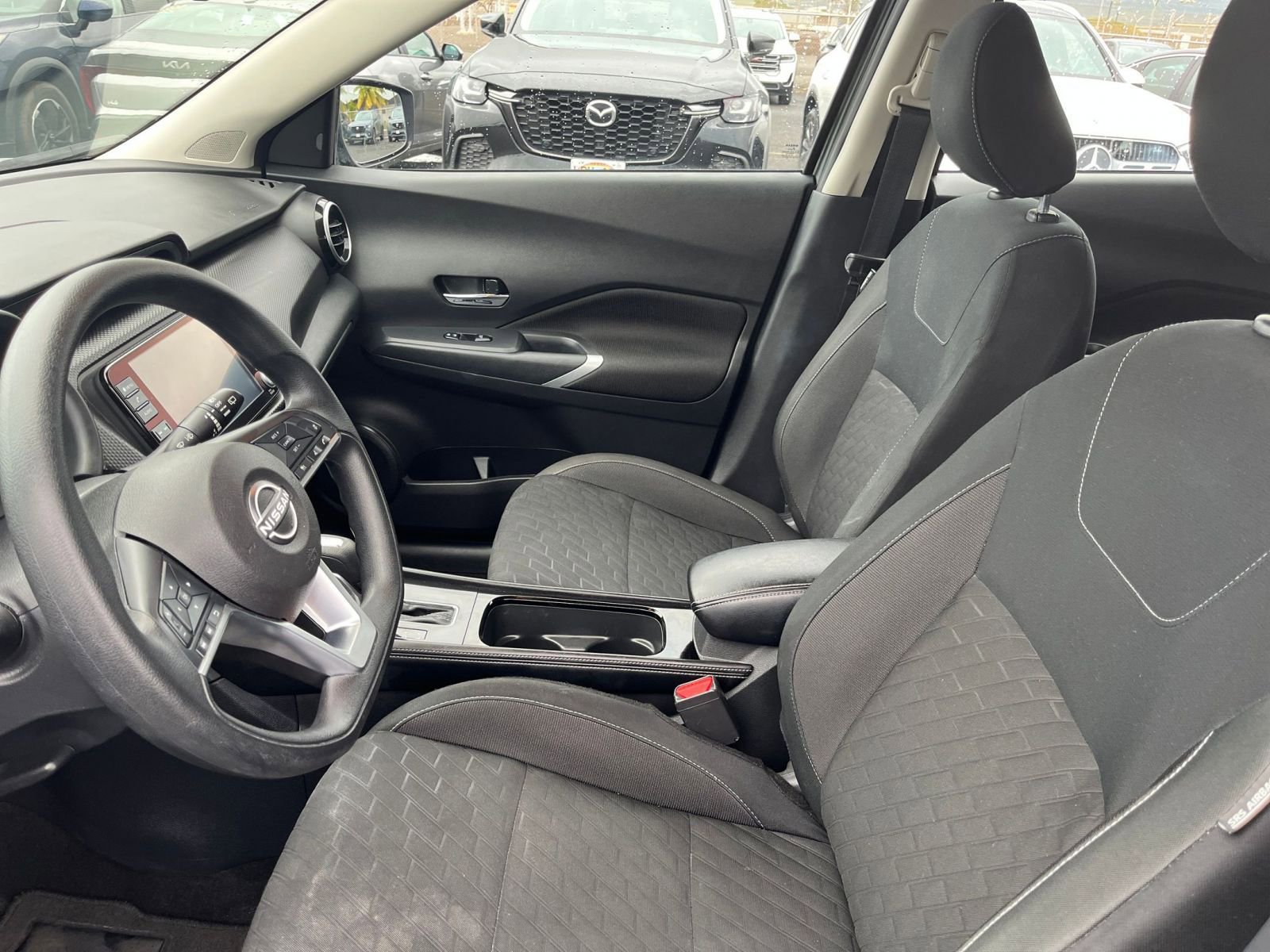 Used 2024 Nissan Kicks SV image 25