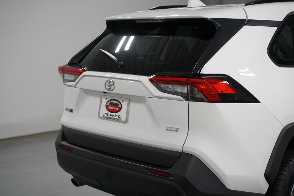 Certified 2025 Toyota RAV4 XLE FWD image 9