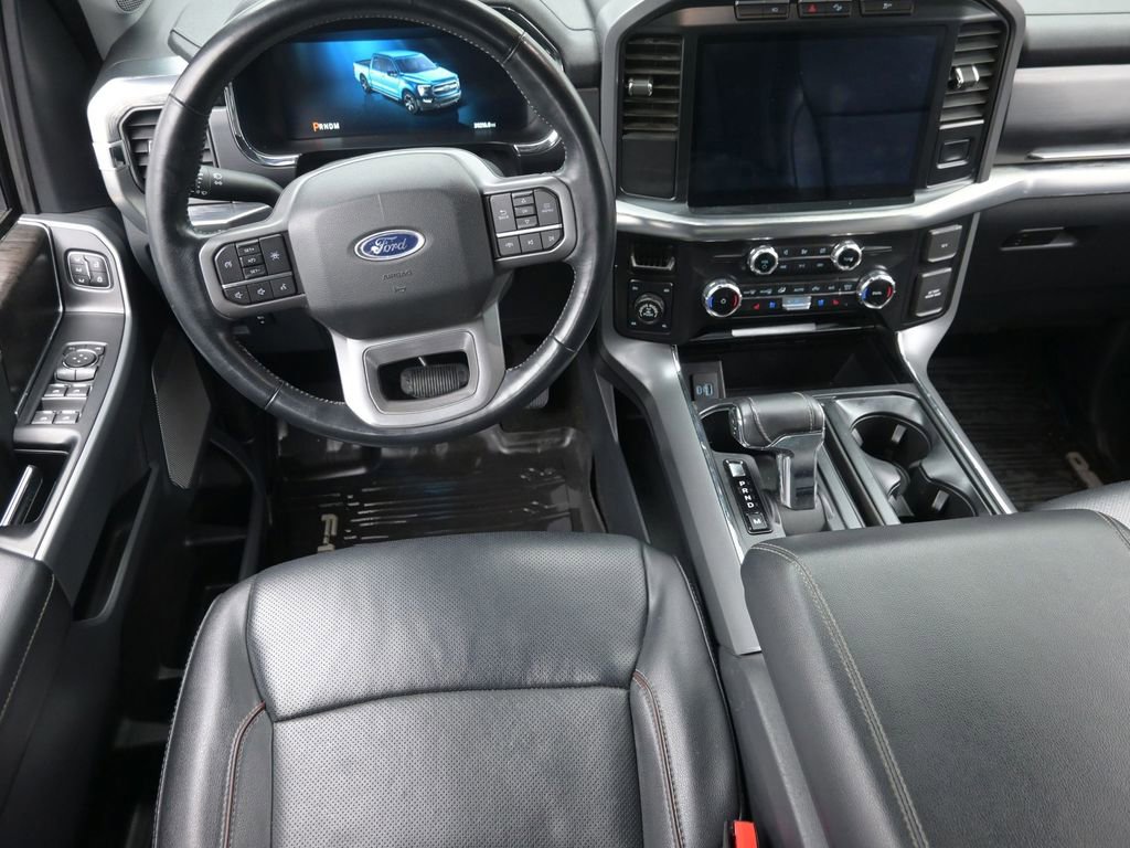 Used 2022 Ford F150 Lariat image 13