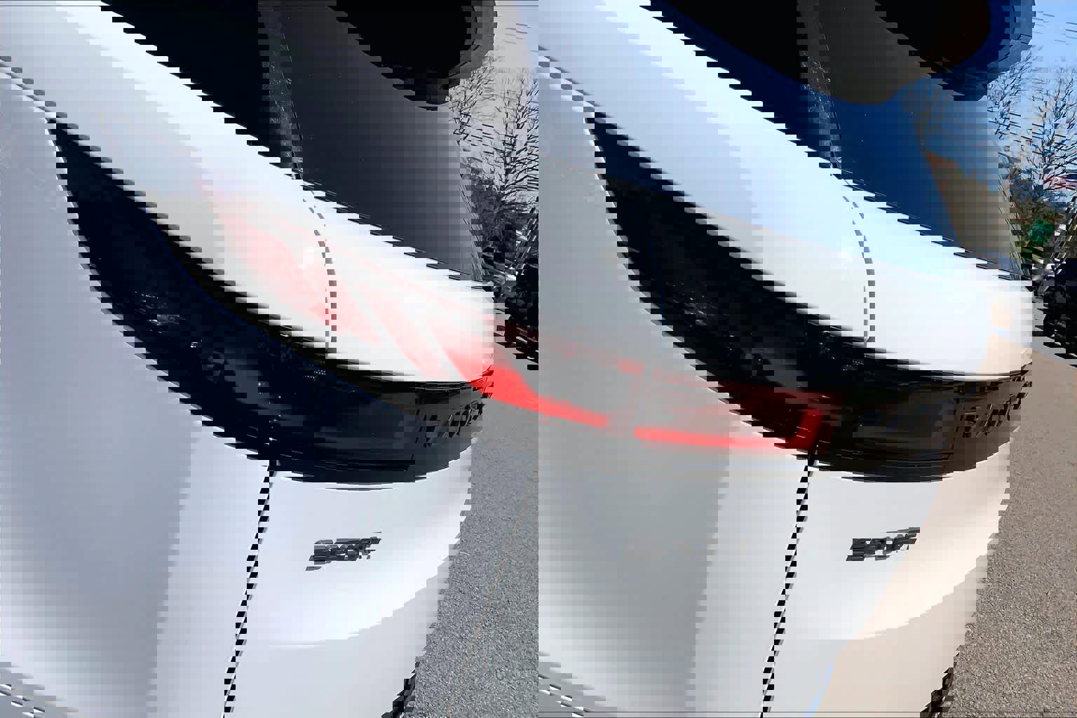 Used 2024 Land Rover Range Rover Sport SE image 27