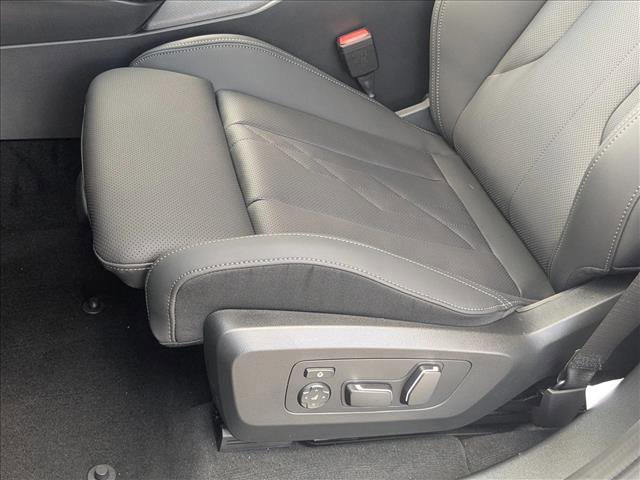 Used 2026 BMW X3 xDrive30 AWD/4WD image 4